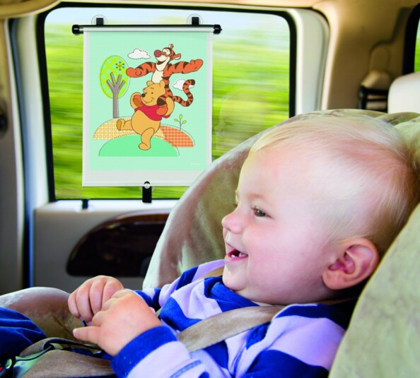 Tomy oprolbaar zonnescherm met Winnie de Poeh