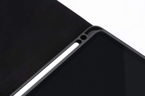 Stijlvolle bescherming voor uw tablet met de Tucano Up Plus folio voor iPad 10e