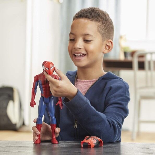 Hasbro Titan Hero Spider-Man actiefiguur 30 cm