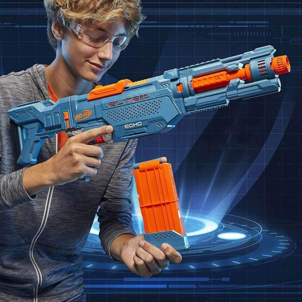 Hasbro Nerf Elite 2.0 Echo CS-10 blaster met magazijn en 24 darts