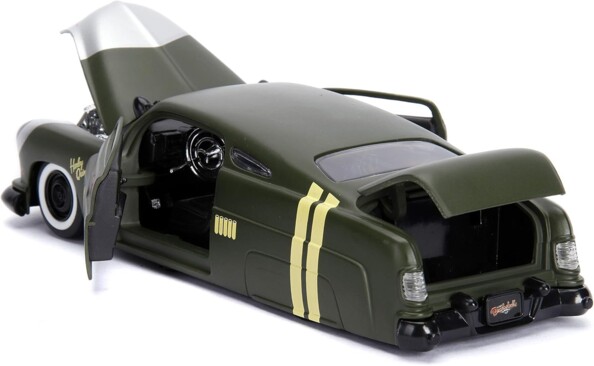 Jada 1951 Mercury modelauto met Harley Quinn actiefiguur