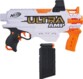 Hasbro Nerf Ultra Amp gemotoriseerde blaster met magazijn